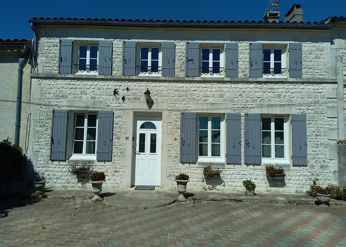 Gite Climatise Les Hirondelles